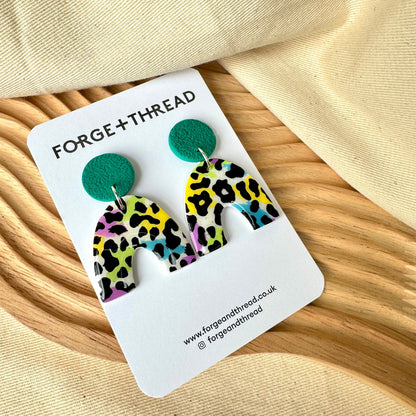 MULTICOLOUR LEOPARD PATTERN ARC EARRINGS