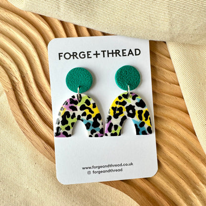 MULTICOLOUR LEOPARD PATTERN ARC EARRINGS