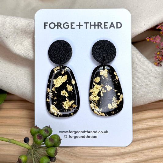 GOLD LEAF PEBBLE EARRINGS